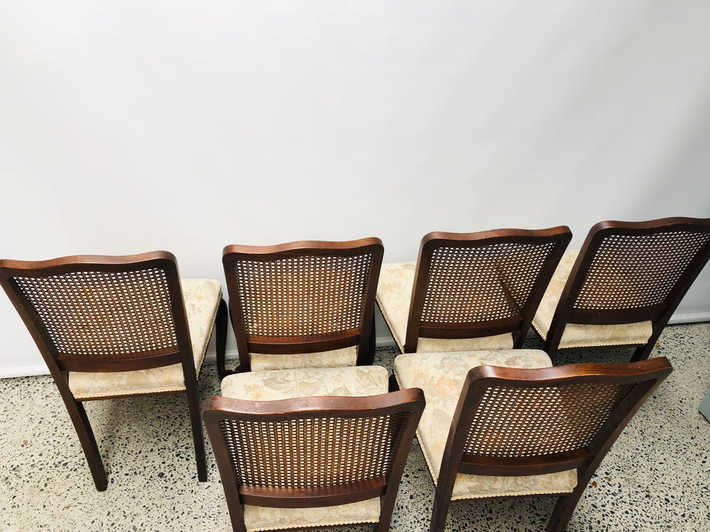 
                  
                    Dining Chairs with Wicker Backs x 6 (16098)
                  
                