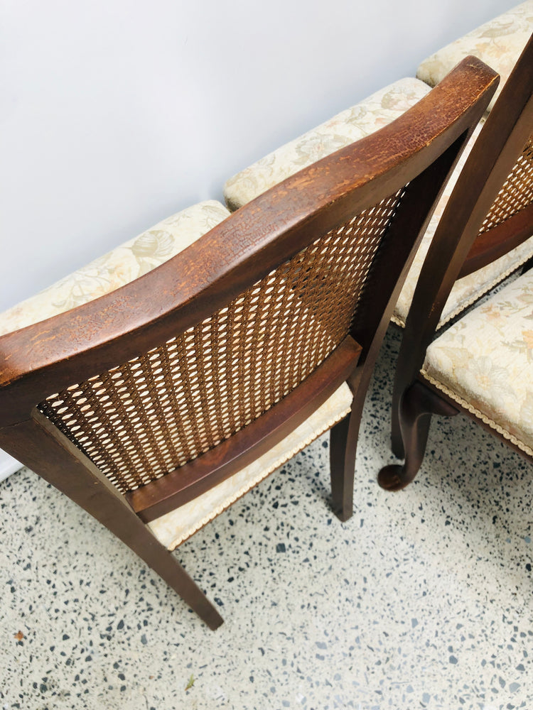 
                  
                    Dining Chairs with Wicker Backs x 6 (16098)
                  
                