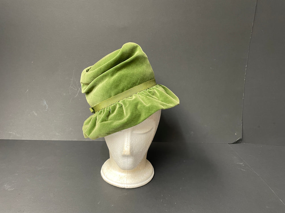 
                  
                    Art Deco Vintage Hat - Green (16344)
                  
                