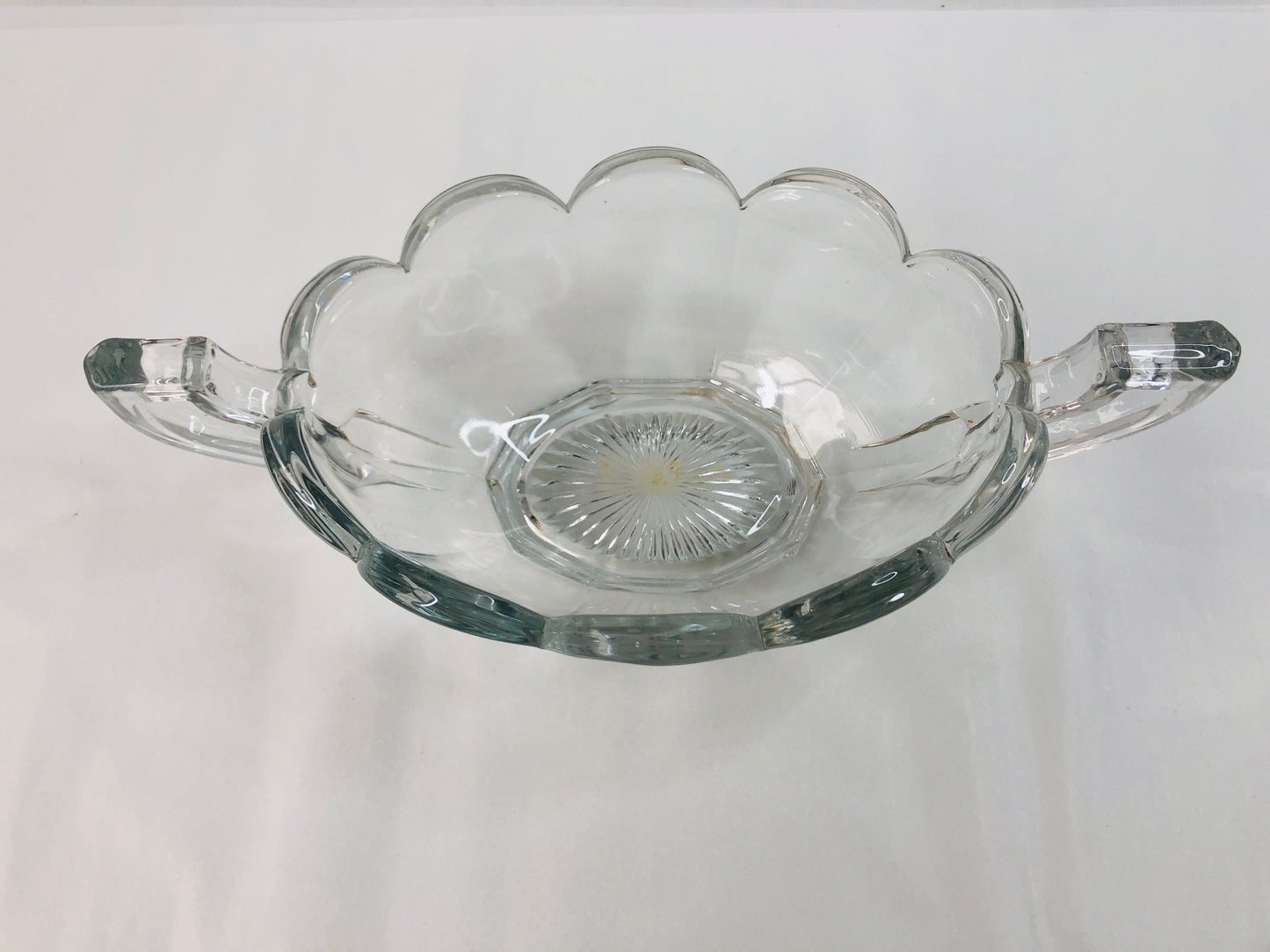 
                  
                    Glass Serving Bowl (16140)
                  
                