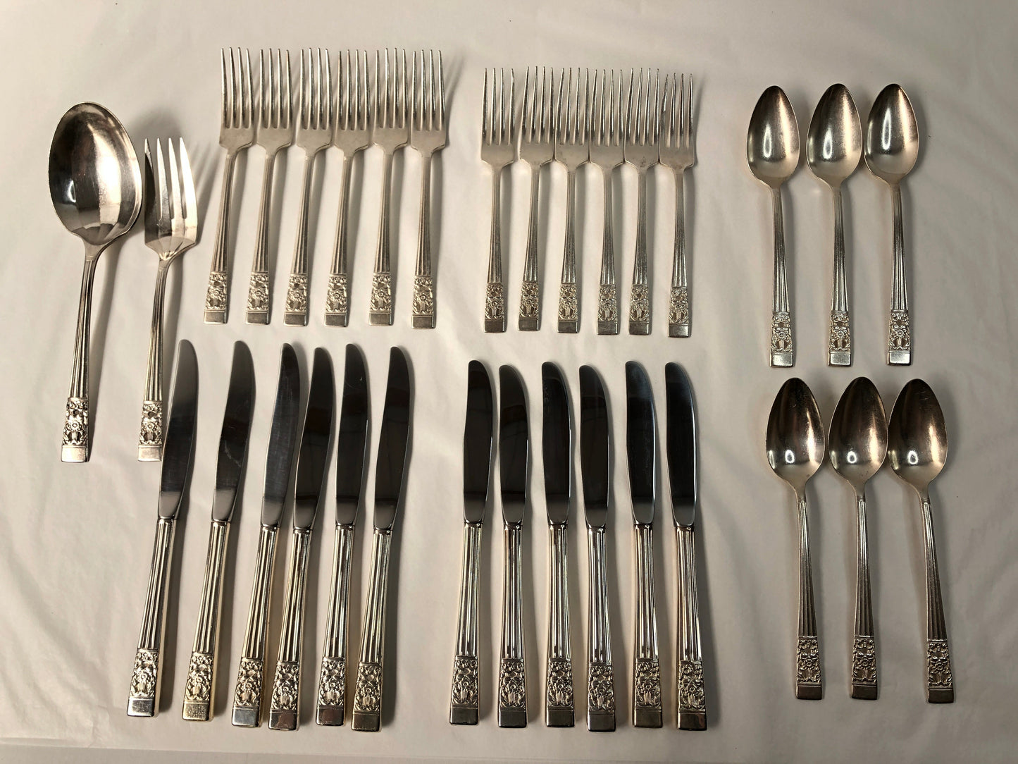 
                  
                    Community Plate "Coronation" Cutlery Set - 35 Pieces (16179)
                  
                