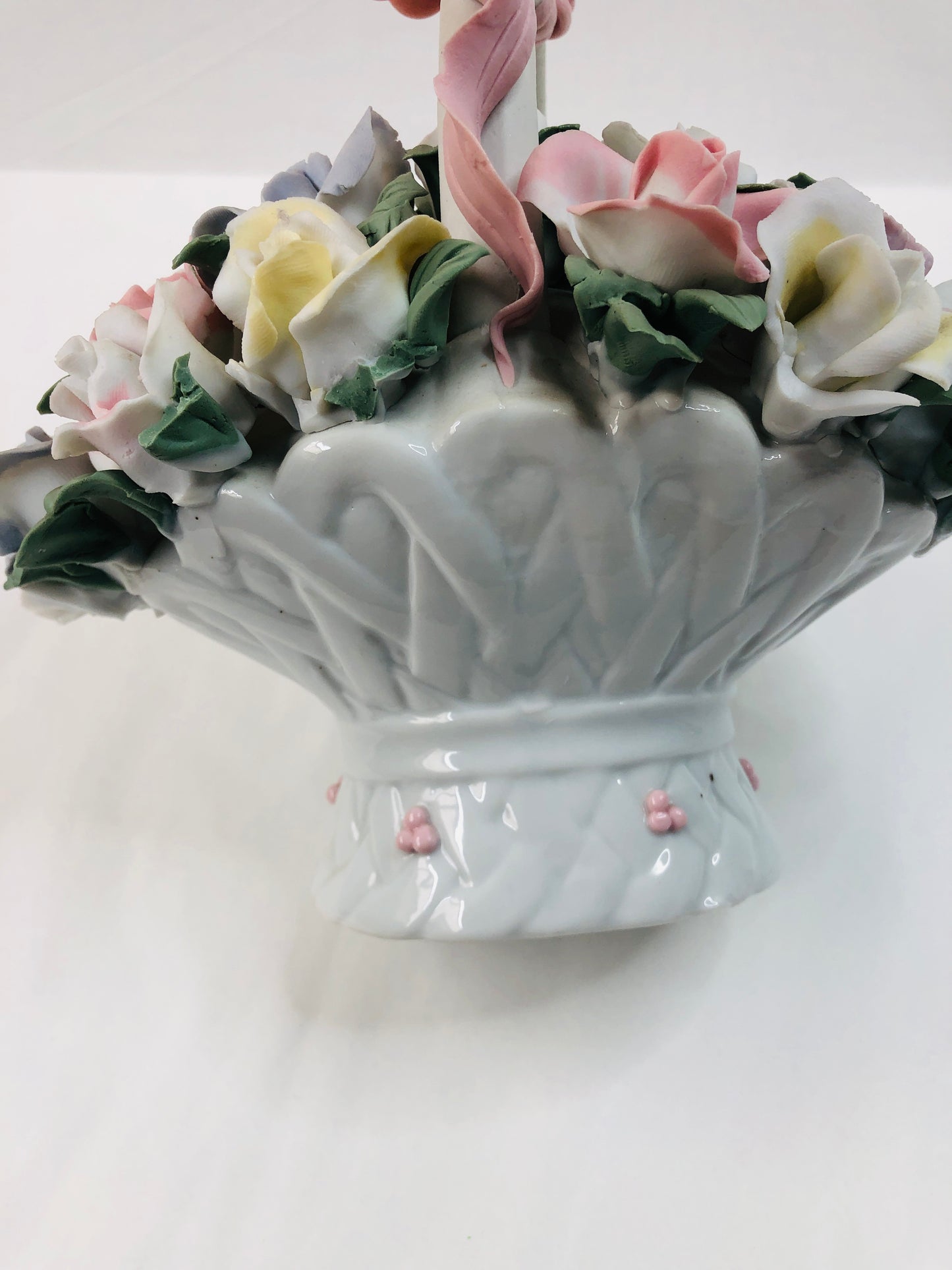 
                  
                    Large Vintage Ceramic Rose Basket (16185)
                  
                