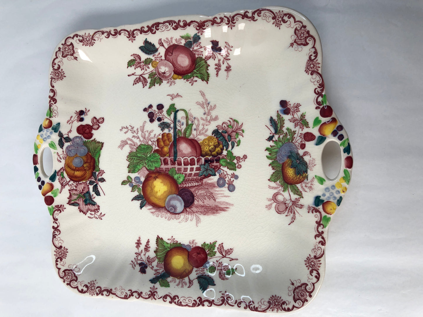 
                  
                    Mason's - Ironstone China "Fruit Basket"platter (16212)
                  
                