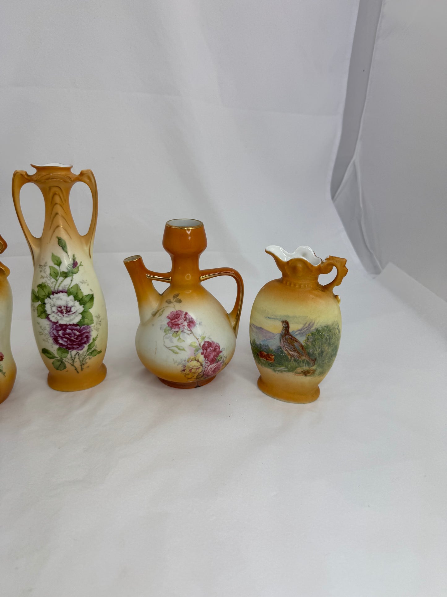 
                  
                    Five Austrian Porcelain Items (21182)
                  
                