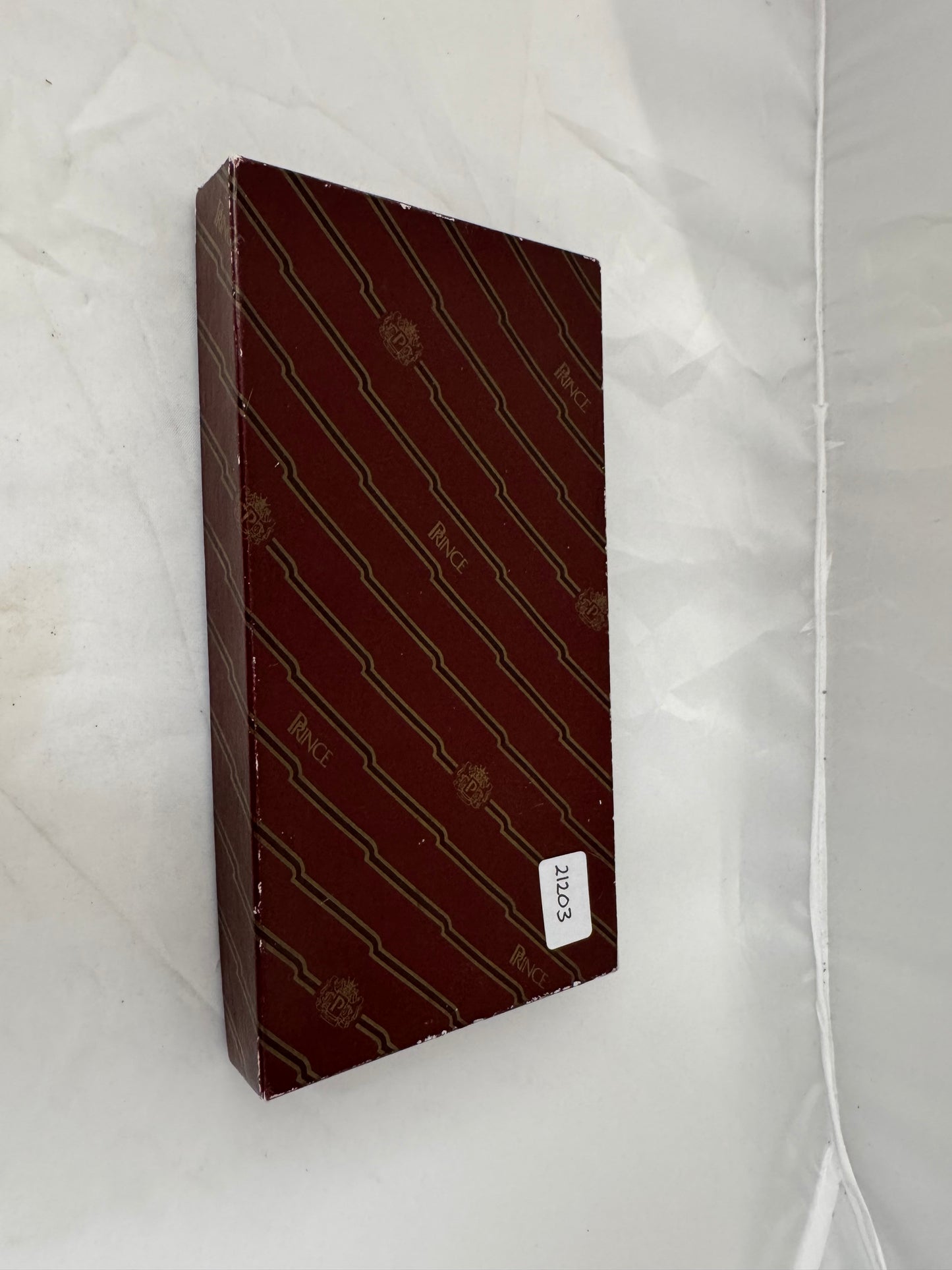 
                  
                    Prince Mens Leather Travel Wallet (21203)
                  
                