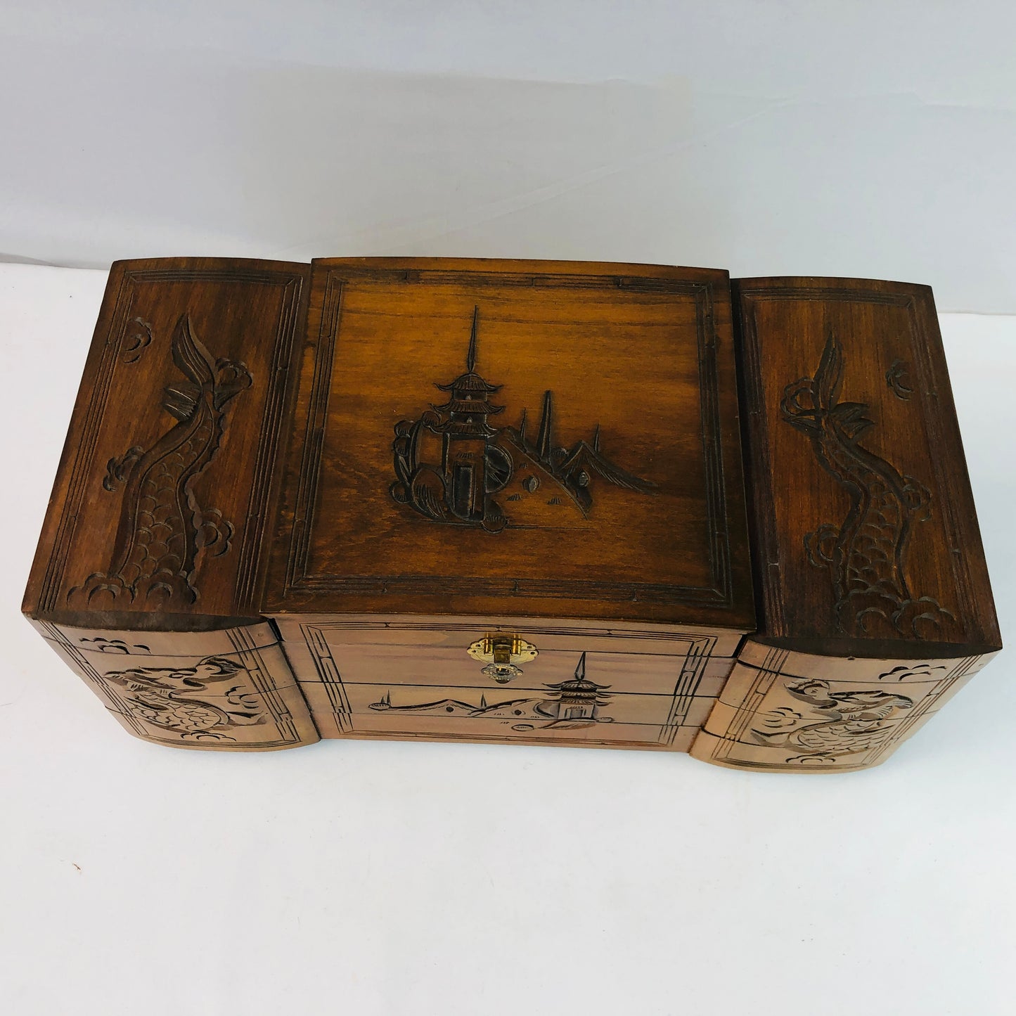 
                  
                    Large Wooden Jewellery Music Box (16708)
                  
                