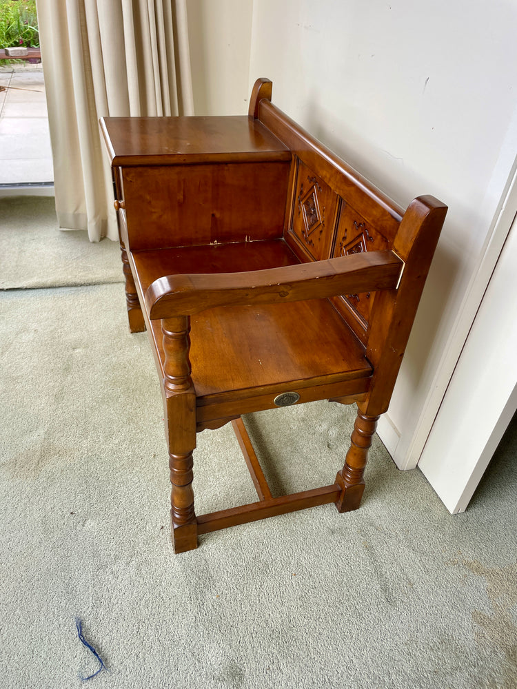 
                  
                    Town & Country Telephone Table/Seat (17189)
                  
                
