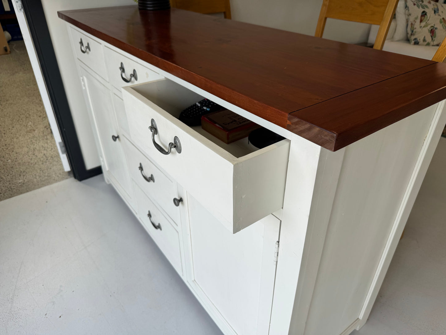 
                  
                    Buffet Unit  / Sideboard - Early Settler Classic (21990)
                  
                