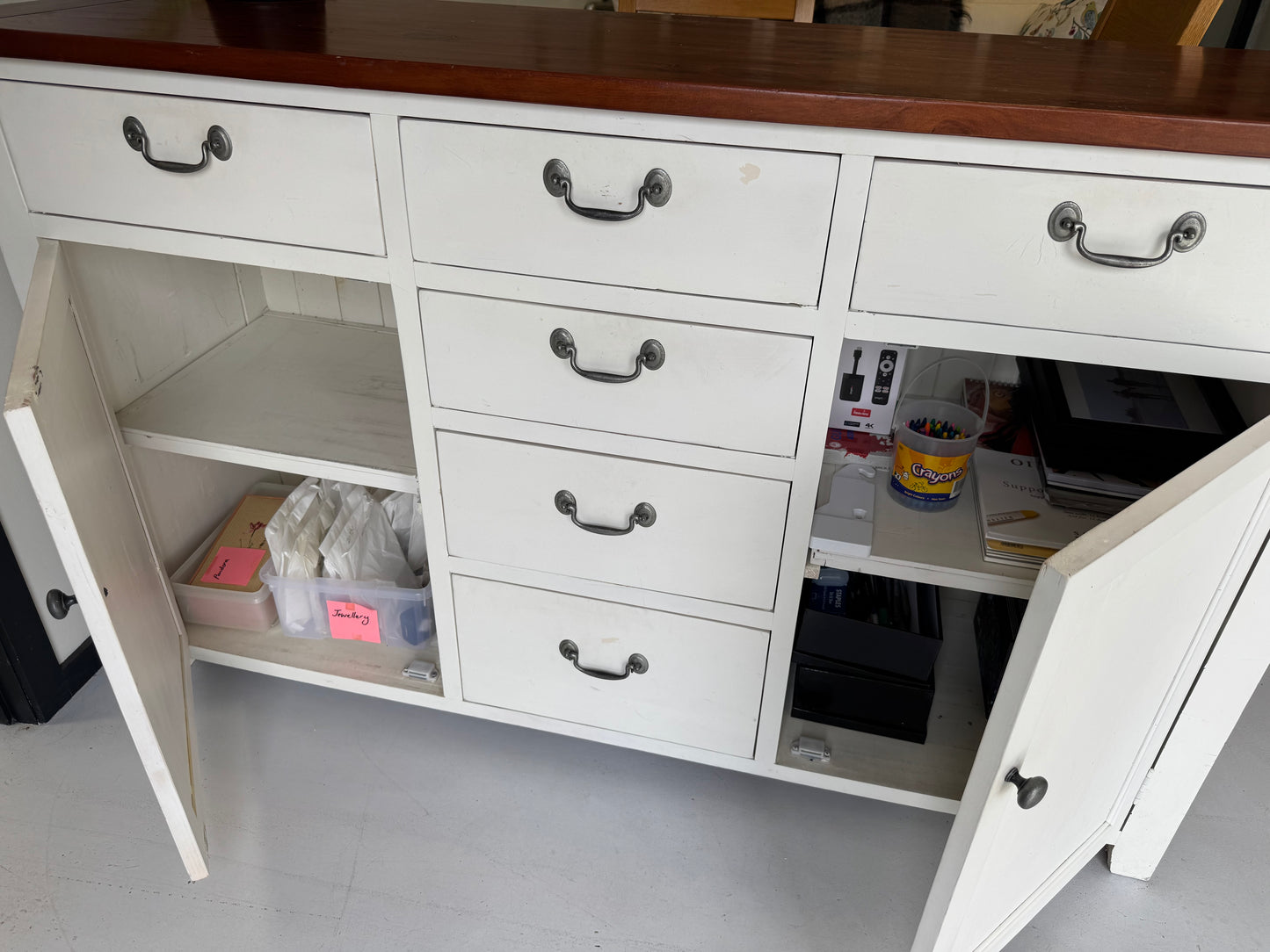 
                  
                    Buffet Unit  / Sideboard - Early Settler Classic (21990)
                  
                