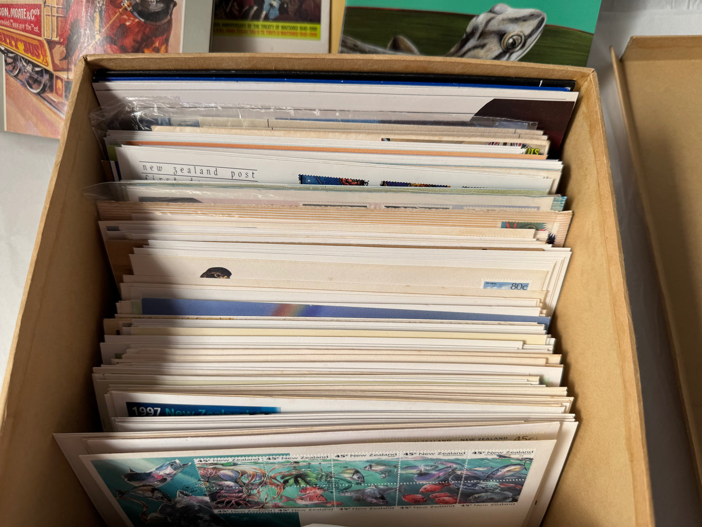 
                  
                    BULK LOT NZ Decimal First Day Covers  - Over 200 (21989)
                  
                