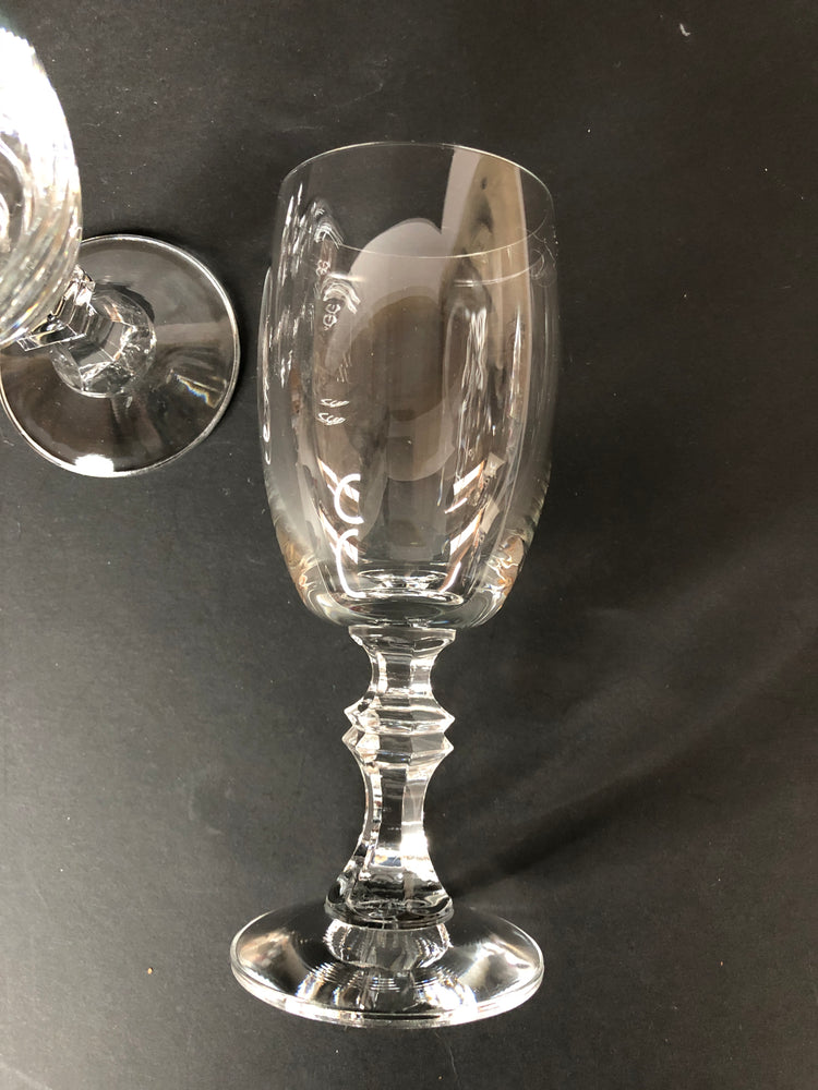
                  
                    Wine Glasses x 4  (14889)
                  
                