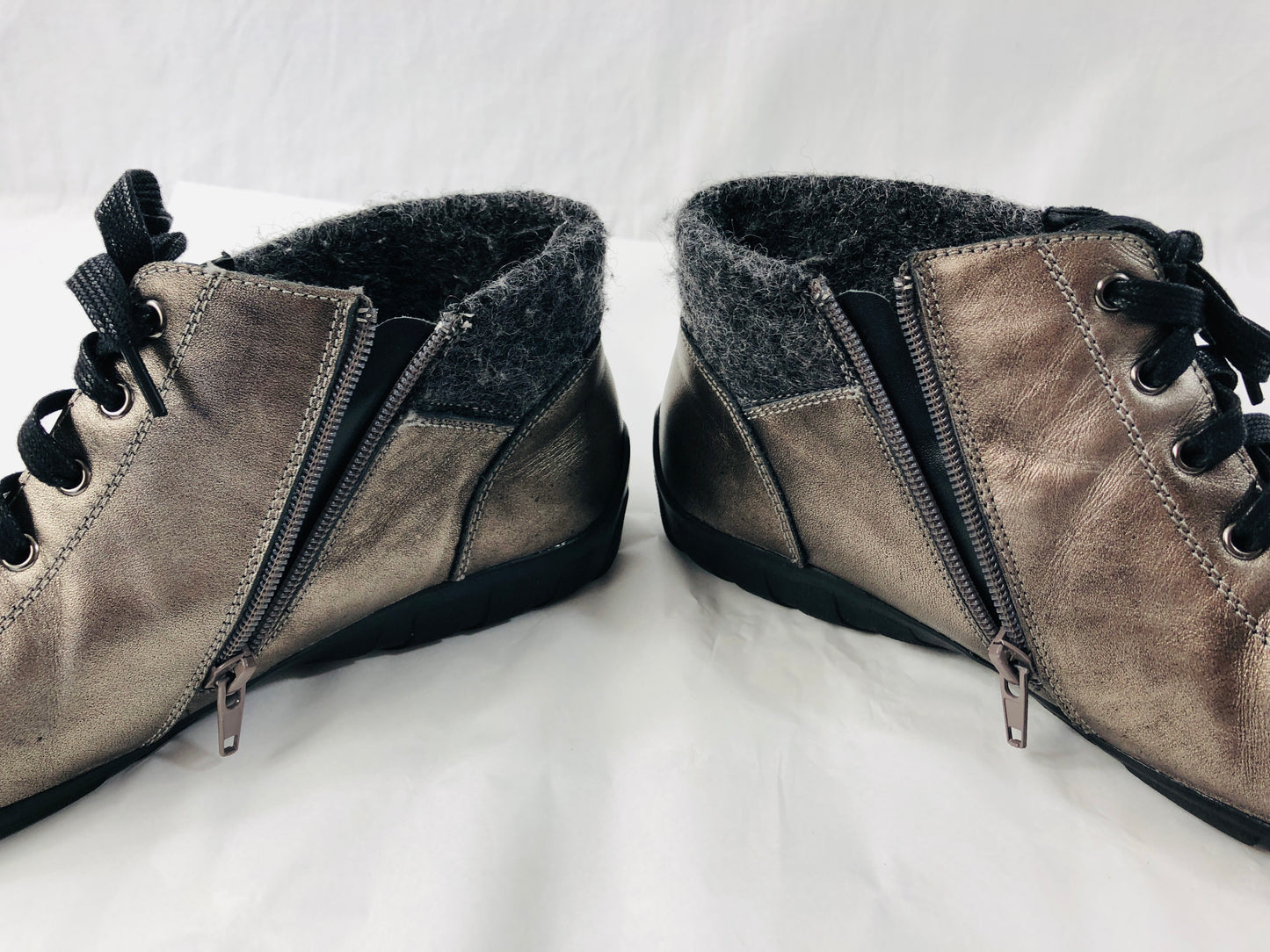 
                  
                    Utopia -  Pinguin Shoes - Size 40 (21937)
                  
                